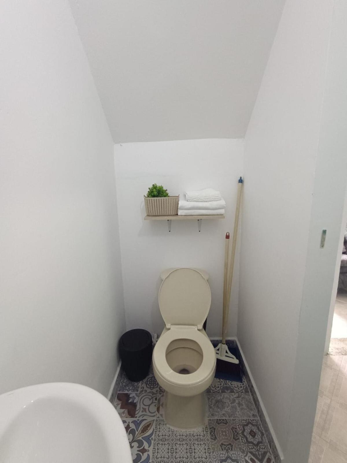 Confortable Habitacion En Apartamento Amoblado Jardin Ngoại thất bức ảnh